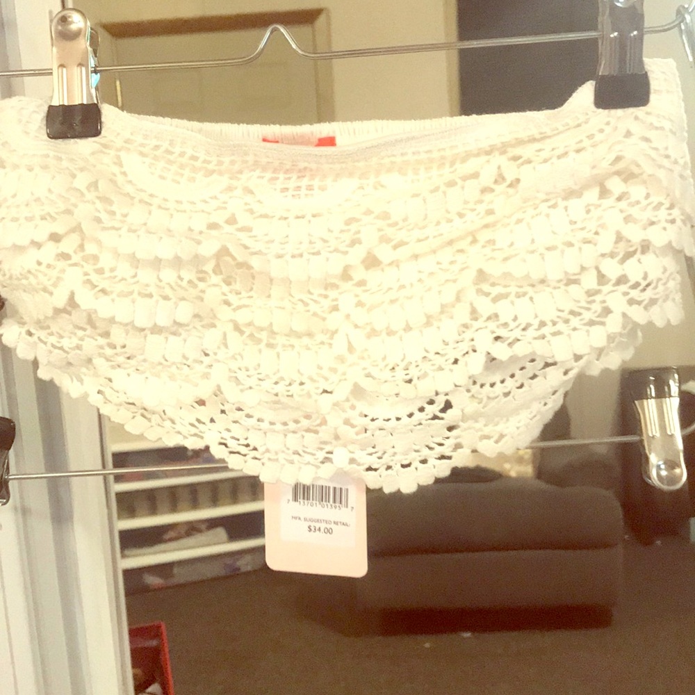 Ivory lace bandeau